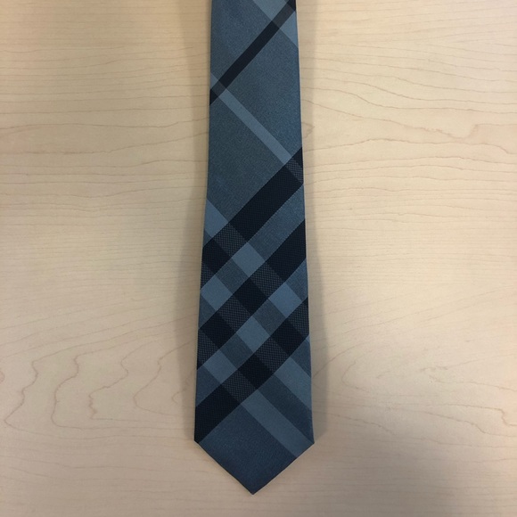 Burberry Other - Men’s 100% Silk Burberry Blue Pattern Tie